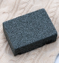 Load image into Gallery viewer, Sweater Stone