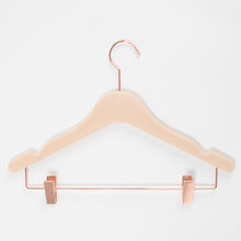 Load image into Gallery viewer, Hangers / Slimline Velvet Clip Hanger
